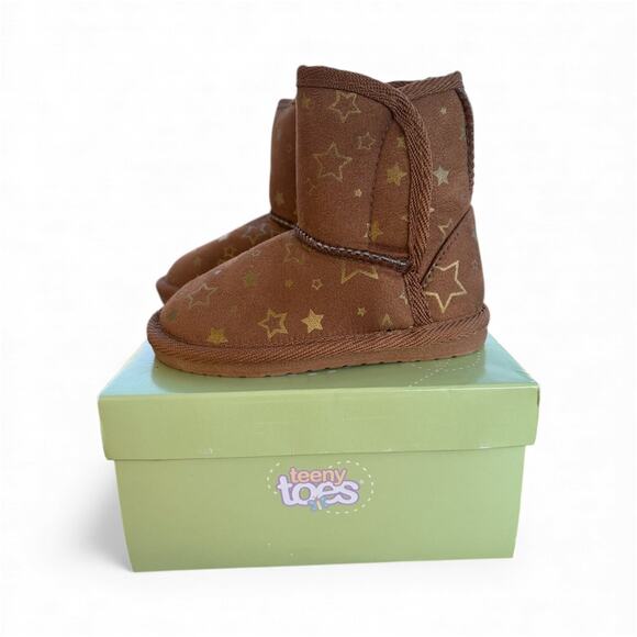 Teeny Toes Other - Teeny Toes Toddler Cognac w/ Stars Emma Winter Boots- Size 4